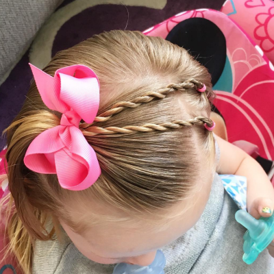 Twists Into a Half Side Ponytail